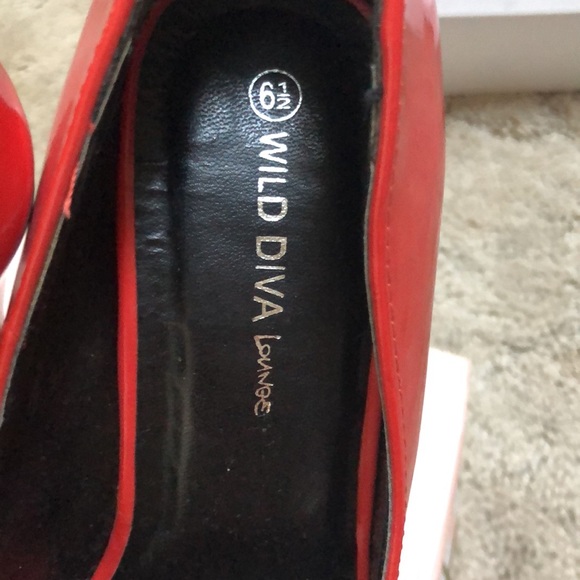 Orange Heels - Picture 5 of 9